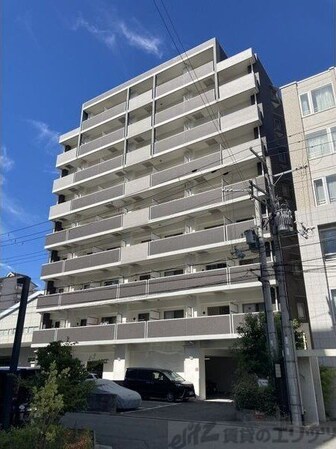 レジュールアッシュ江坂の物件外観写真